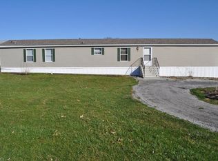 2758 Ben Fulton Rd, North lawrence, OH 44666