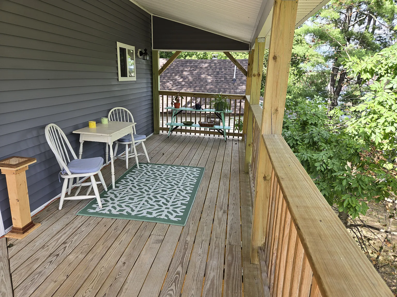 3 bed, 1200 sqft, $2,500 — Photo 4