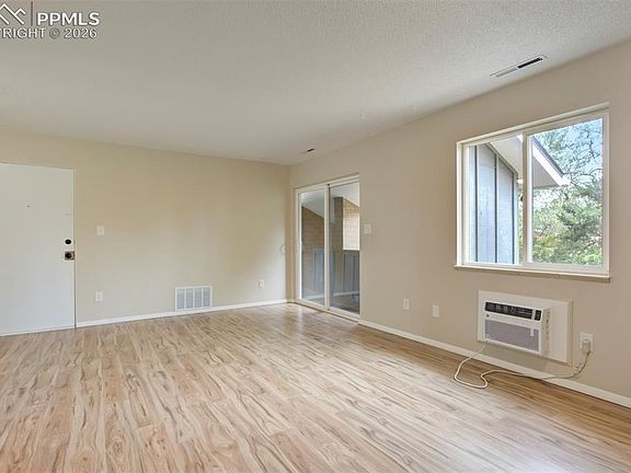5th image of 1708 Sawyer Way APT 264