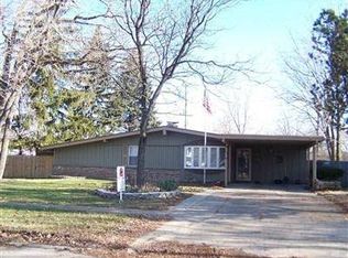 3801 Greenbrook Ln, Flint, MI 48507