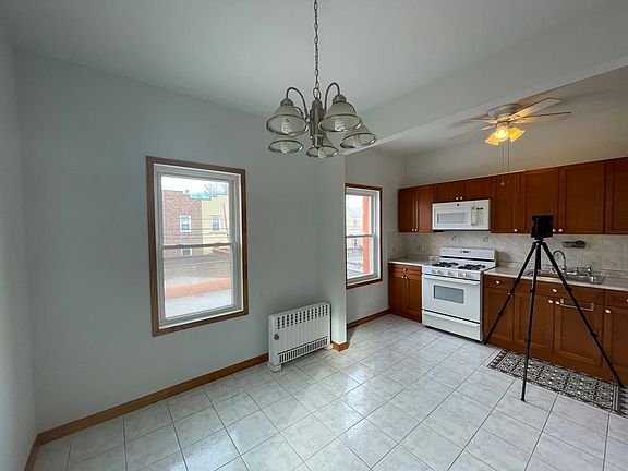 4th image of 22-30 38th St #2