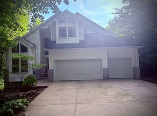 105 Hendron Hills Dr, Vincennes, IN 47591
