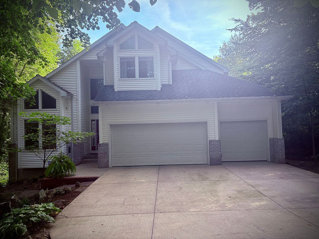 105 Hendron Hills Dr - Property Image