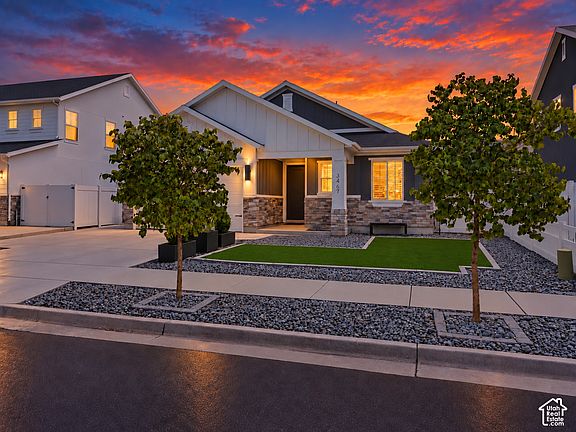 2nd image of 3467 S Birch Ln #348