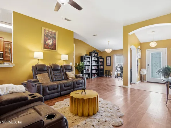 7392 TIMBER FALLS Court, Jacksonville, FL 32219