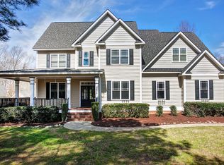 1016 Elmsleigh Way, Fuquay Varina, NC 27526