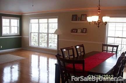 4th image of 107 Edgebrook Ct