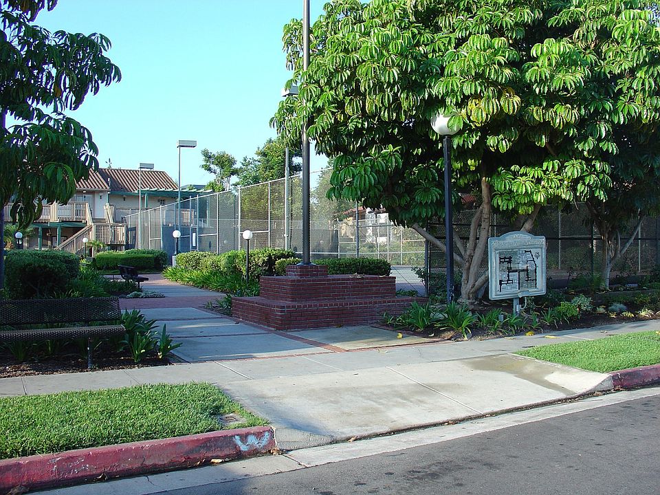 Macarthur Village