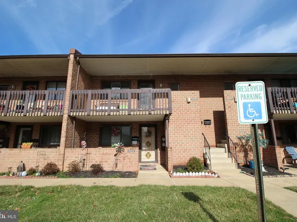 18205 Delaire Landing Rd #205, Philadelphia, PA 19114