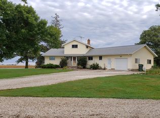 1230 Sanford Ave, Marshalltown, IA 50158