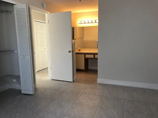 Master BDR overlooking to the master bath