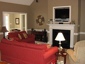 2nd image of 407 Ash Lily Ct