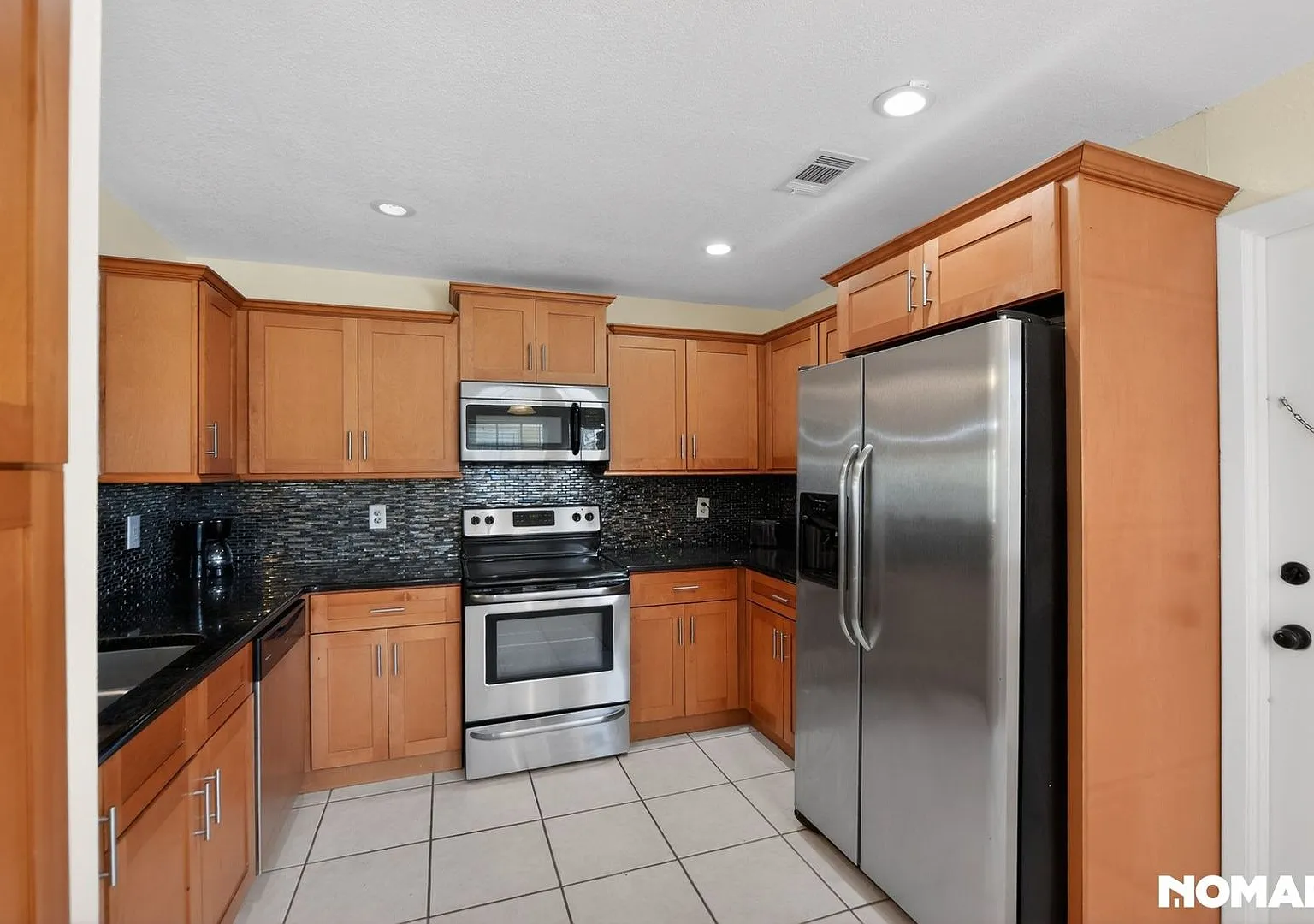 293 Chicago Woods Cir — Photo 4