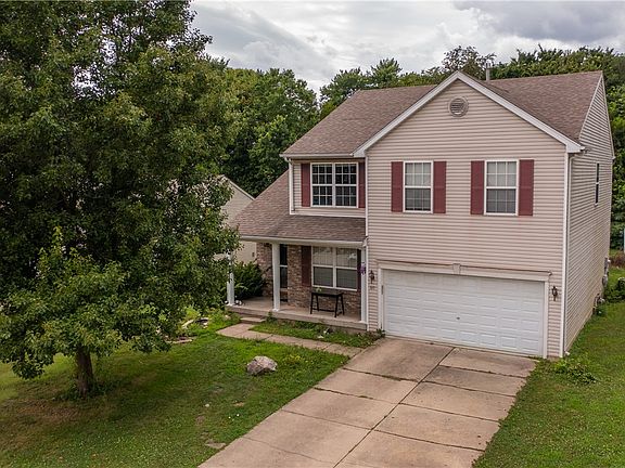 2nd image of 671 Townsen Pl