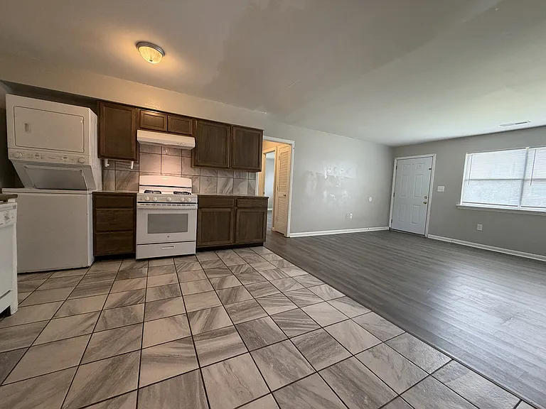 1309 S Washington Ave #2 — Photo 4