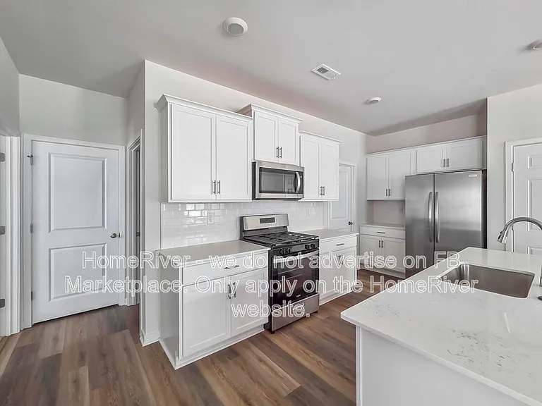 2801 Frances View Ln — Photo 11