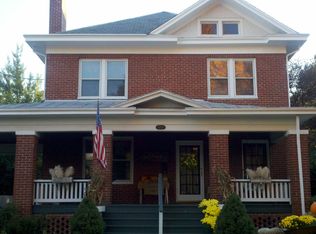 2042 Maiden Ln SW, Roanoke, VA 24015