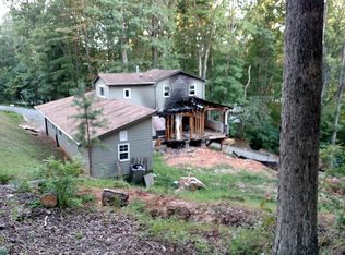 207 Lakewood Dr, Moneta, VA 24121
