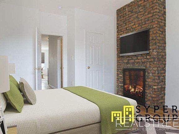 3rd image of 106 Moore St #1