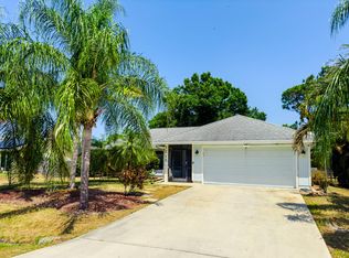 1215 SW Heather St, Port Saint Lucie, FL 34983