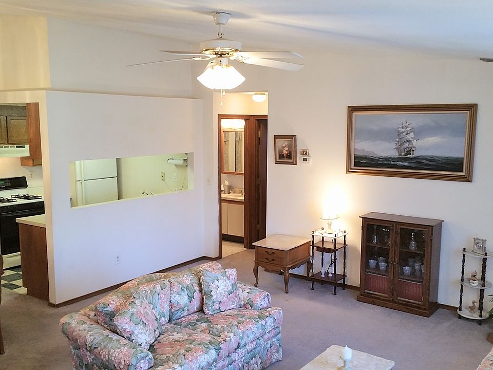 1st image of 41 Little Oak Ln