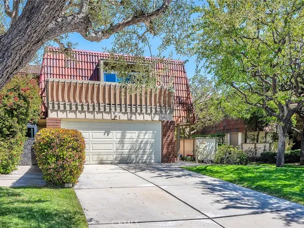 102 Cresta Verde Dr, Rolling Hills, CA 90274