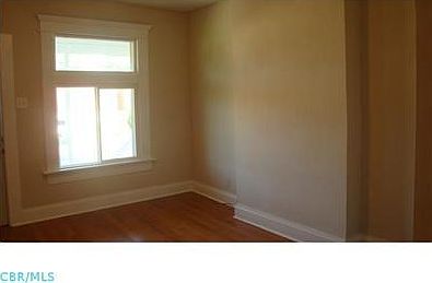 3rd image of 1453-1455 Mound St
