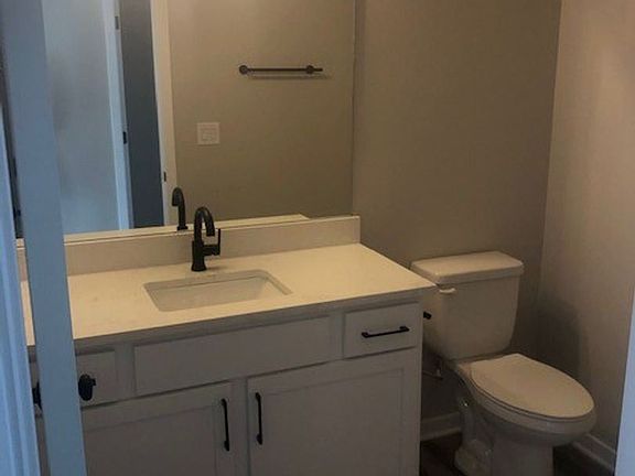 2nd image of 311 SW Brookside Dr #9091022