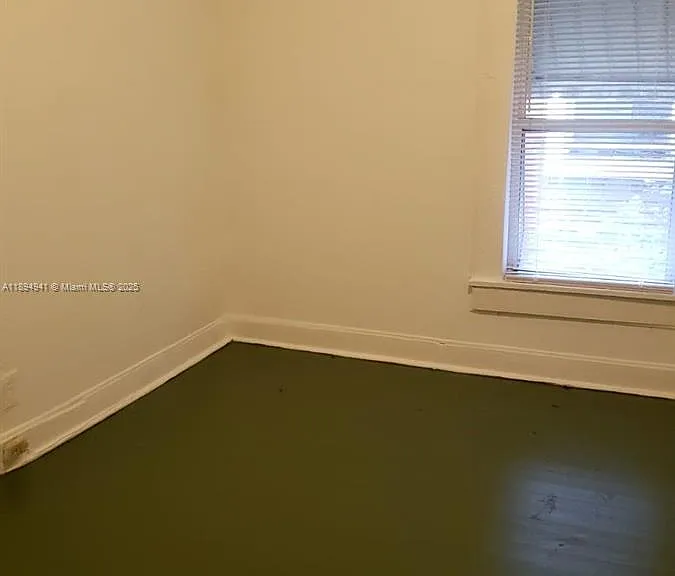 1517 Logan St — Photo 29