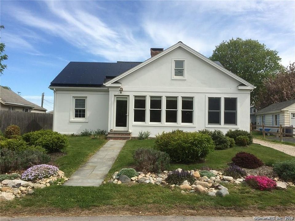 1st image of 8 Owen Dr