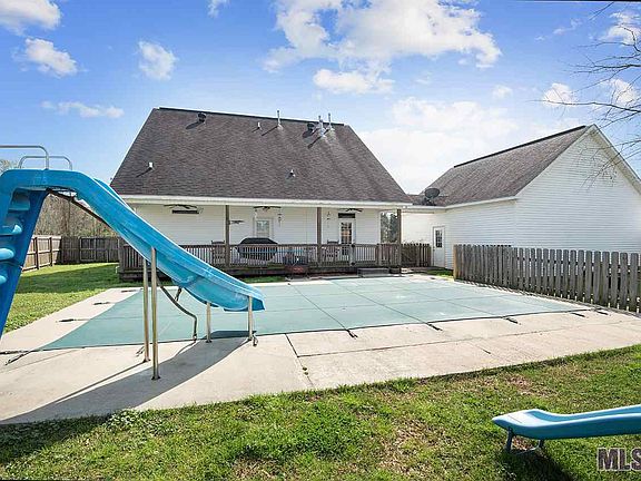 3rd image of 7809 Vennie Dr