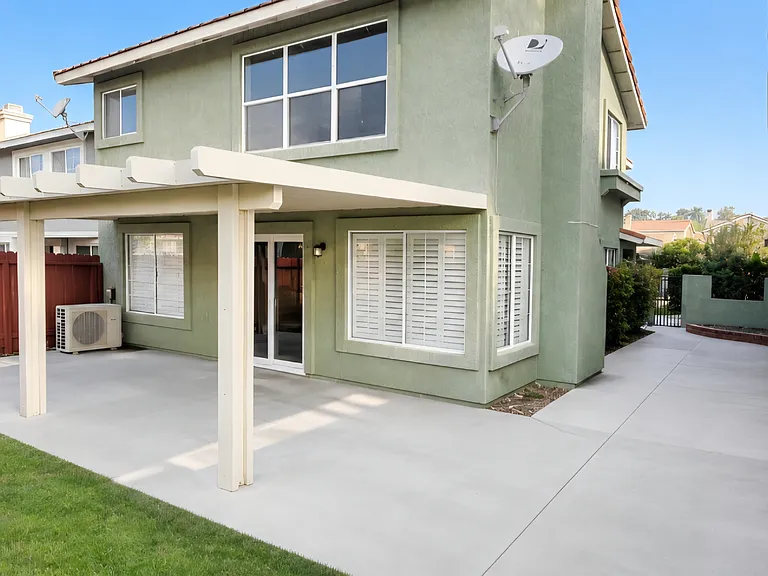 11089 Carlow Ct — Photo 15