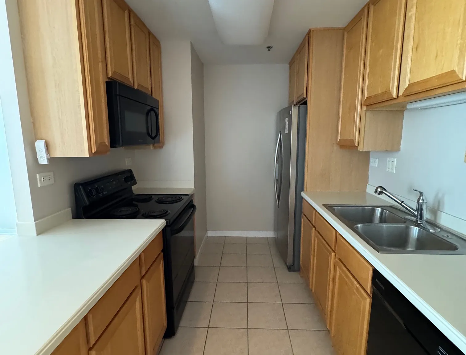 1 bed, 1.5 bath, 804 sqft, $2,350 — Photo 4