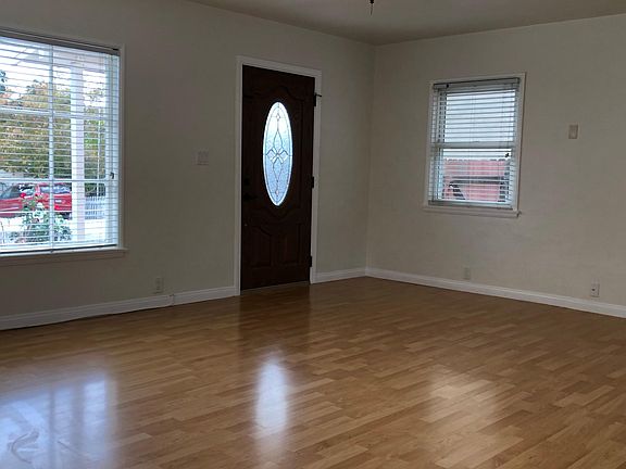 3rd image of 10728 Mather Ave
