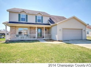 1909 Juniper Dr, Mahomet, IL 61853