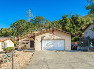 112 Parkview Ln, Napa, CA 94558