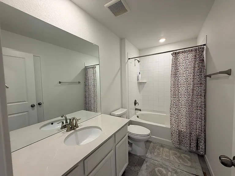 9009 Redfield Ln — Photo 14