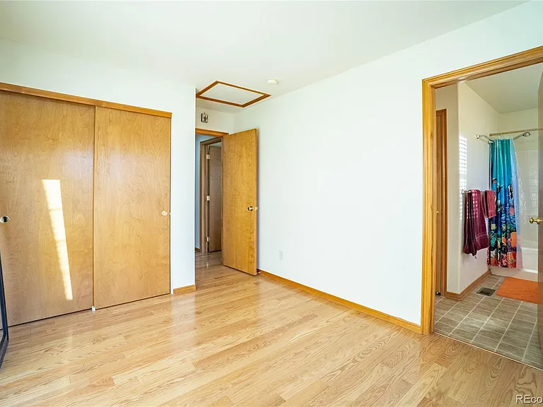 1148 S Boston Ct — Photo 16