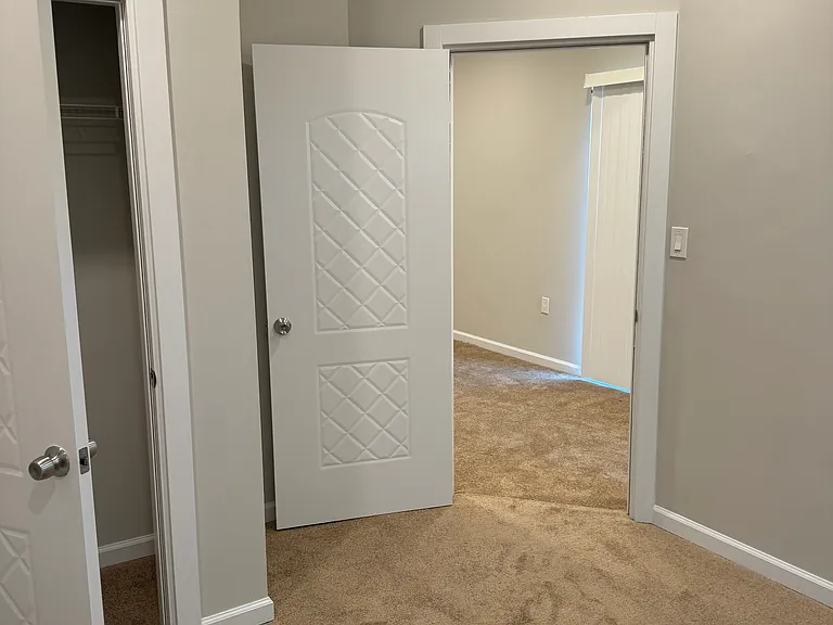 2622 University Pl NW #203 — Photo 12