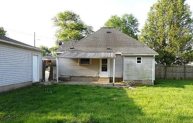 2nd image of 310 E Brant St