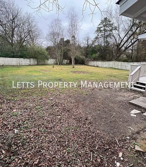 947 Belvedere Dr — Photo 22