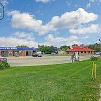 4th image of 607 Center Pkwy