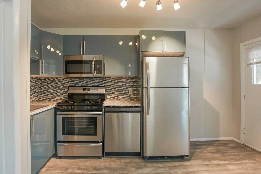1839 Arapahoe Unit 1 Kitchen - 1839 Arapahoe Ave