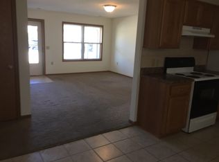 2002 N Fountain St APT B, Saint Joseph, MO 64504