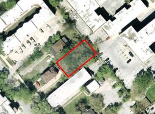 7631 S Coles Ave, Chicago, IL 60649