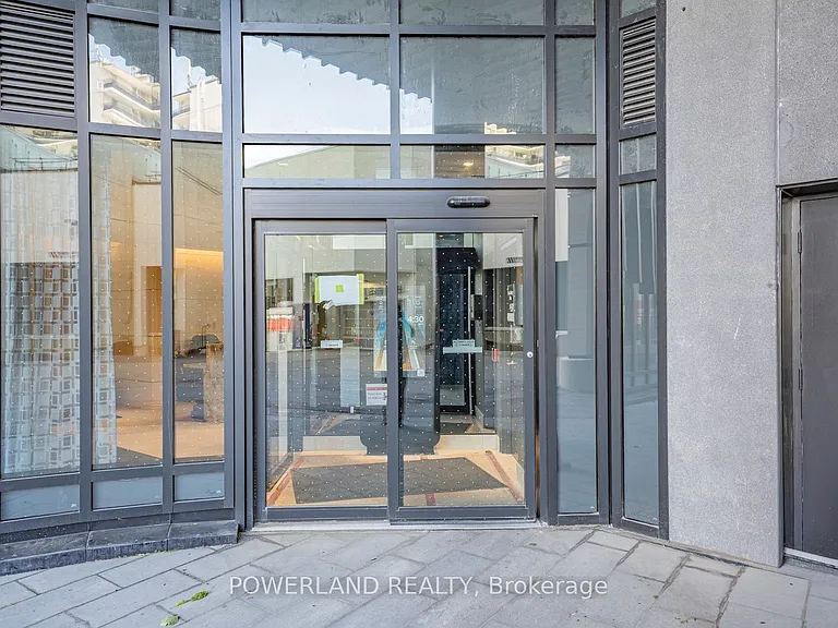 5858 Yonge St #2423 — Photo 4