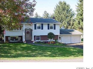 3613 Parti Dr, Cortland, NY 13045