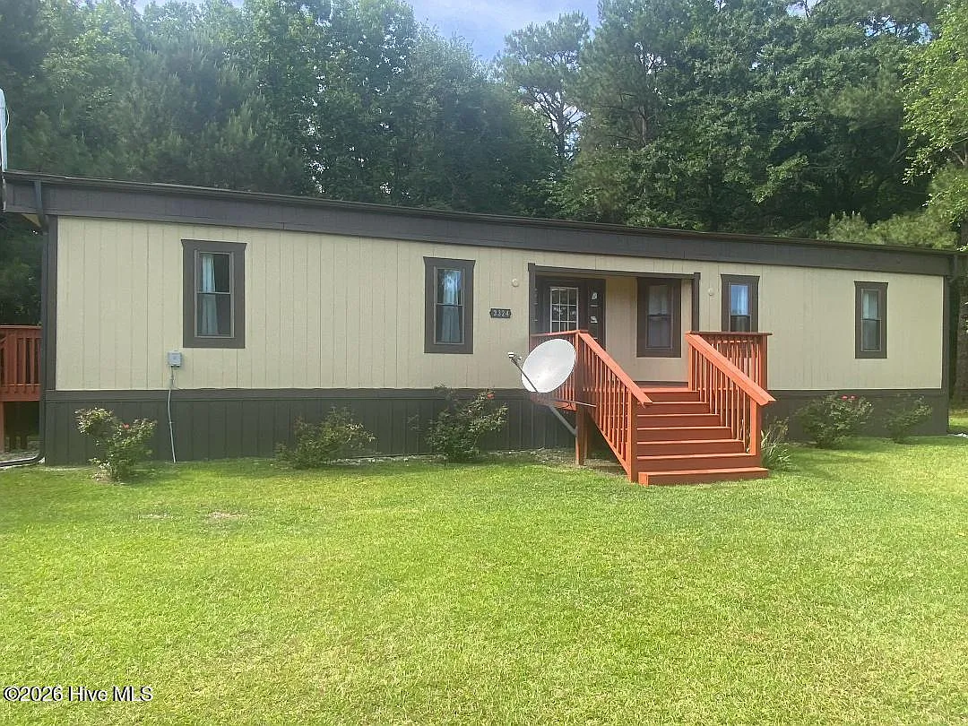 2 bed, 1.5 bath, 1400 sqft, $1,725 — Photo 4