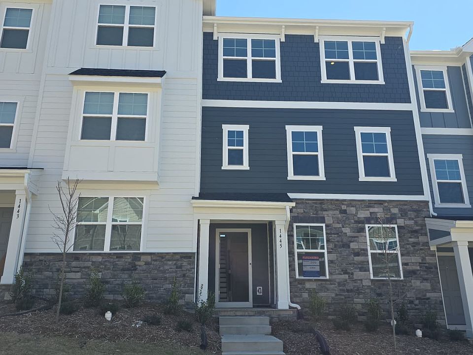 1st image of 1445 Jay Rd