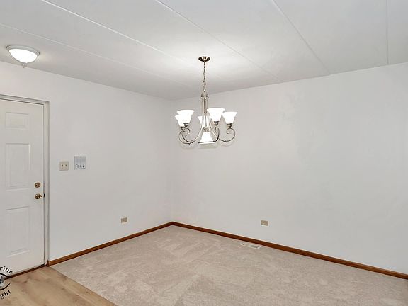 4th image of 5130 Shadow Creek Dr Unit 2